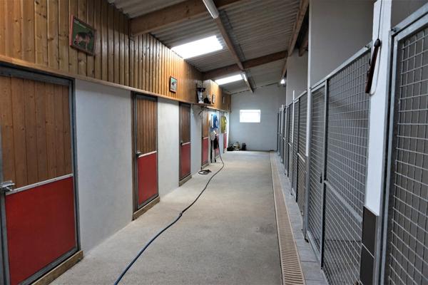 longère en pierre 108m²