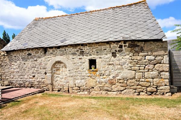 longère en pierre 108m²