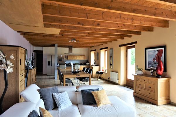 longère en pierre 108m²