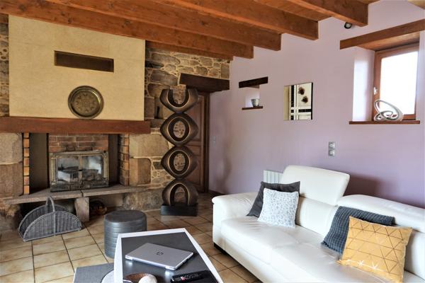 longère en pierre 108m²