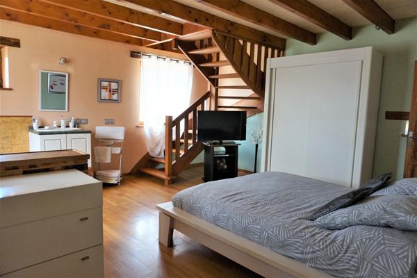 longère en pierre 108m²