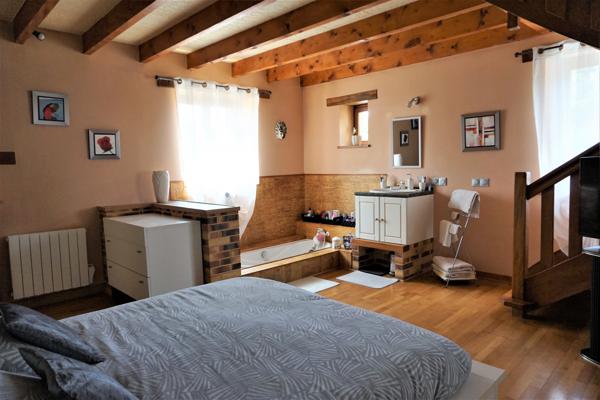 longère en pierre 108m²