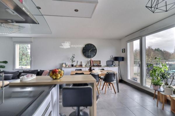 ATTIQUE de 2016 A FEGERSHEIM AVEC TERRASSE DE 25M2 3 CHAMBRES