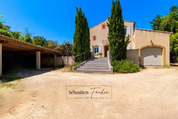 Dpt Bouches du Rhône (13) à vendre LA VALENTINE maison P5 de 162 m² - Terrain de 899 m² - Piscine - Climatisée - Garage - Carport