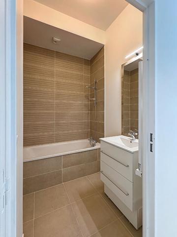 Appartement neuf 4 pièces à vendre à Nanterre - 92 m² avec terrasse et parking 495 000 € **  - Référence  13952