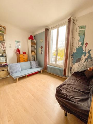 Sartrouville (78500) Maison de ville INDIVIDUELLE de 105m² utiles (84,55m² habitables) - JARDIN AU CALME - Quartier de la gare de S