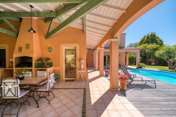 Vente Maison de luxe Lagord 8 Pièces 260 m²