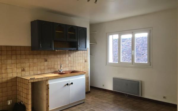 Appartement à louer    2 pièces •  Château-Renault