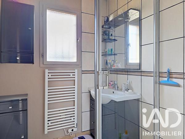 Maison à vendre 6 pièces 109 m² Le Neubourg