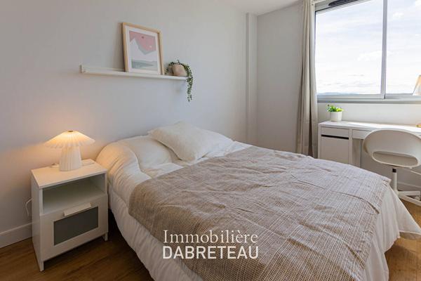 Colocation - 94 m² - 5 chambres