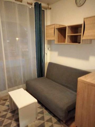 appt t2 avec terrasse et parking