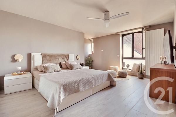 Maison à vendre  7 pièces - 448,34 m 2   WATTIGNIES  - 59