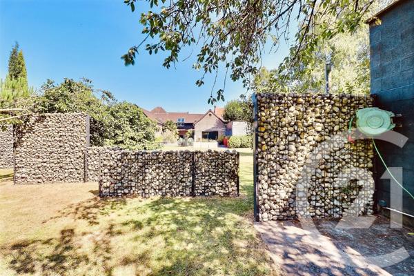 Maison à vendre  7 pièces - 448,34 m 2   WATTIGNIES  - 59
