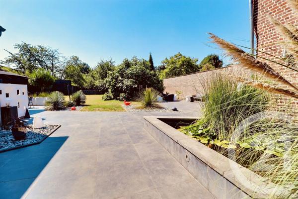 Maison à vendre  7 pièces - 448,34 m 2   WATTIGNIES  - 59