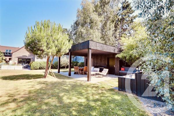 Maison à vendre  7 pièces - 448,34 m 2   WATTIGNIES  - 59