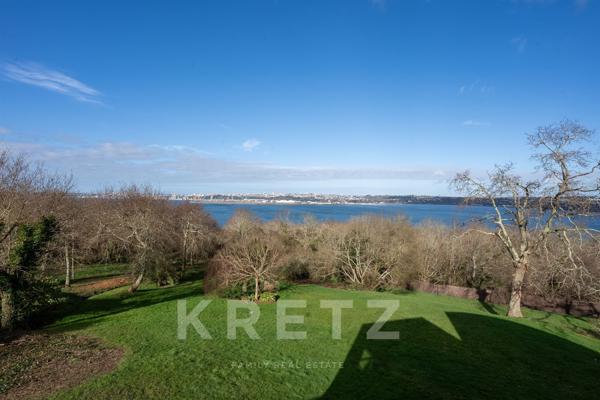 Maison d'architecte vue mer