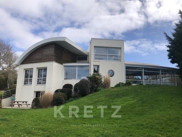 Maison d'architecte vue mer