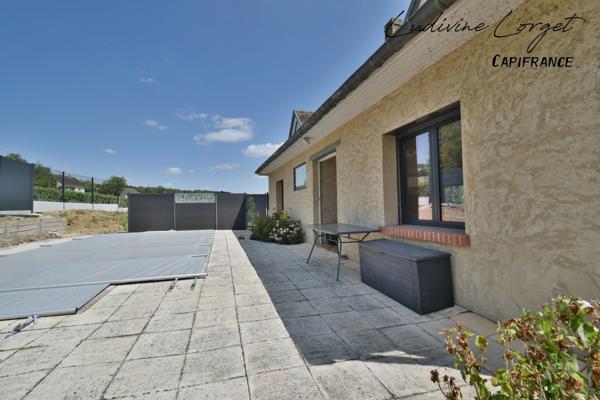 Proche Nogent-L’Artaud (8min) Chezy-Sur-Marne (6min) Maison traditionnelle de 200 m² - Vue panoramique – 5 chambres- Grande pièce de vie -Piscine -Terrasse 100m2- Sous-sol total -terrain 1384m2 DPE C