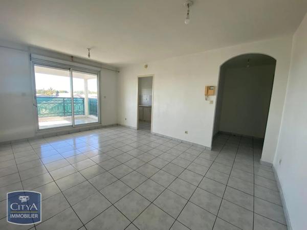 Appartement à vendre 2 pièces 45m² Sainte-Suzanne (97441)