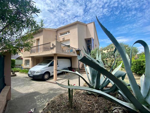 Maison à vendre    4 pièces •  Le Beausset