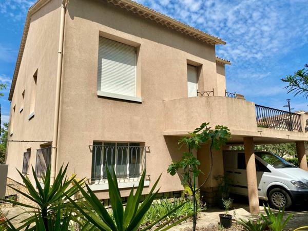 Maison à vendre    4 pièces •  Le Beausset