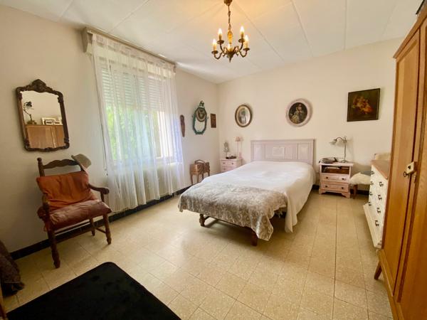 Maison à vendre    4 pièces •  Le Beausset