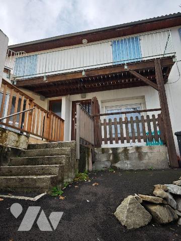 L'office notarial vous propose ce bel appartement, idéalement situé à deux pas du coeur de Noha...