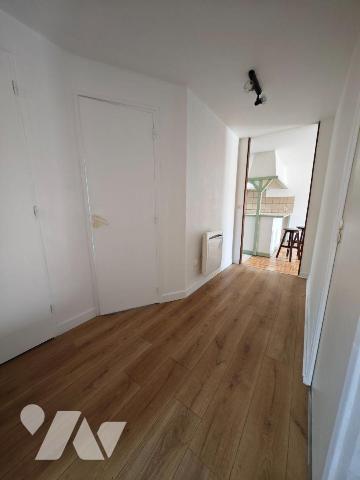 L'office notarial vous propose ce bel appartement, idéalement situé à deux pas du coeur de Noha...