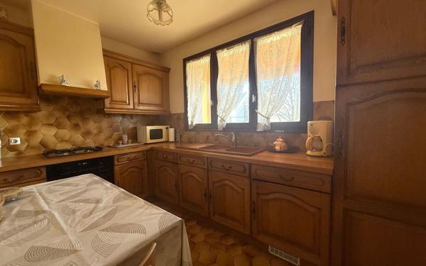 Maison à vendre    5 pièces • 129 m2 Villecresnes