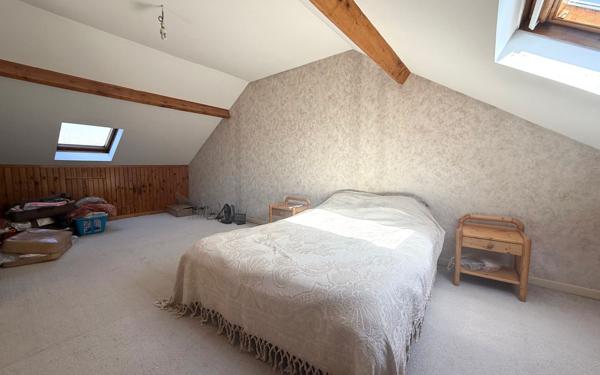 Maison à vendre    5 pièces • 129 m2 Villecresnes