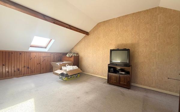 Maison à vendre    5 pièces • 129 m2 Villecresnes