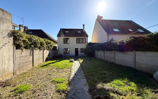 Maison à vendre    5 pièces • 129 m2 Villecresnes