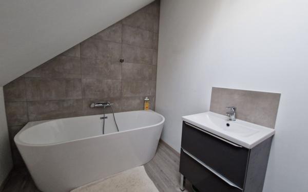 Maison à vendre    4 pièces •  Baudres