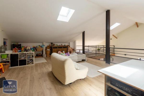 Maison à vendre 7 pièces 268m²