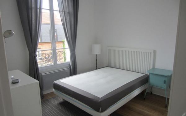 Appartement à louer    1 pièce •  Boulogne-Billancourt