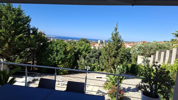 Belle Villa vue mer  de 159 m2 sur terrain de 714 m2