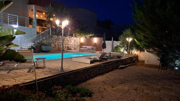 Belle Villa vue mer  de 159 m2 sur terrain de 714 m2