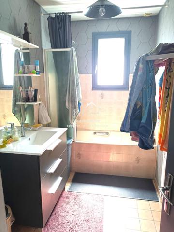 Dans un cadre idyllique, vue sur la campagne