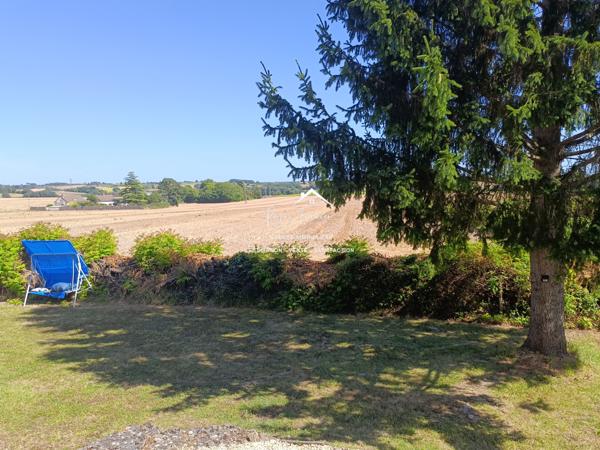 Dans un cadre idyllique, vue sur la campagne