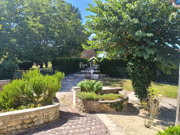 Dans un cadre idyllique, vue sur la campagne