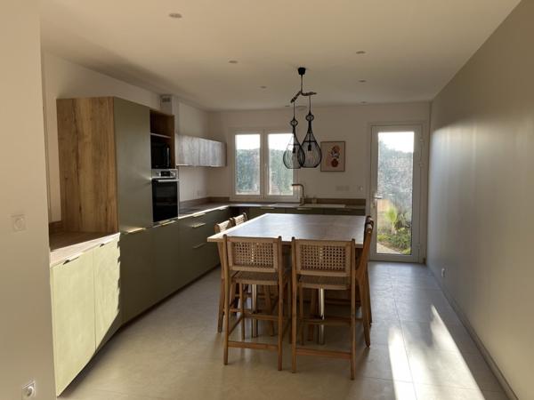 Maison à vendre |  Cognac |  5 pièces | 180 m²