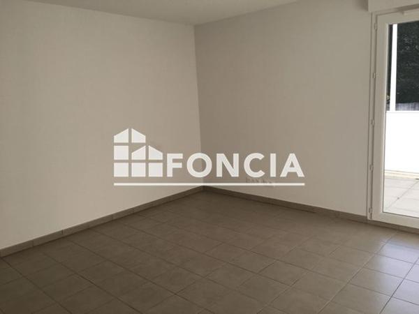 Location Studio 34 m² - 326 Rue Philippe Seguin Nimes 30000