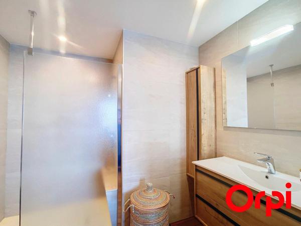 Appartement à vendre    3 pièces • 85,90 m2 Six-Fours-les-Plages