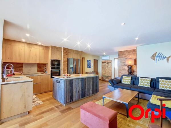 Appartement à vendre    3 pièces • 85,90 m2 Six-Fours-les-Plages