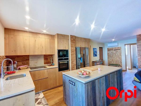 Appartement à vendre    3 pièces • 85,90 m2 Six-Fours-les-Plages