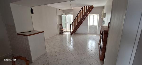 Maison de village, magnifique vue montagnes