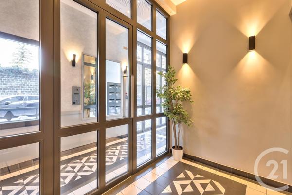 Appartement F2 à vendre  2 pièces - 40 m2 PARIS - 75019