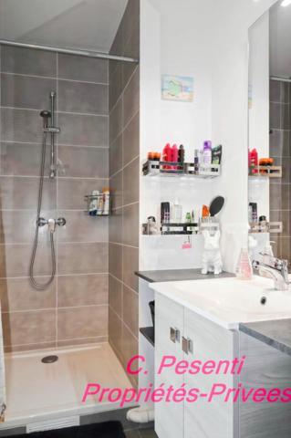 Appartement Montevrain 4 pièce(s)/3 chambres/98 m2/terrasse/3 places de parking