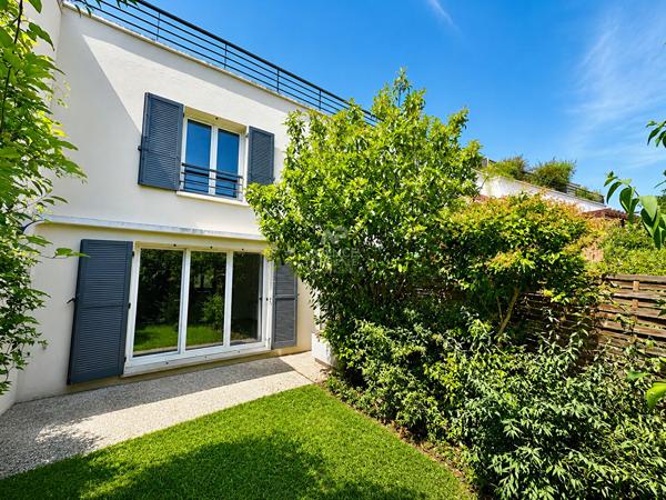 Maison Conflans Sainte Honorine 4 pièce(s) 67 m2 264 000 € **  - Référence  8189