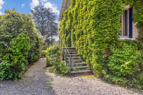 Vente Maison de luxe Écully 8 Pièces 236 m²